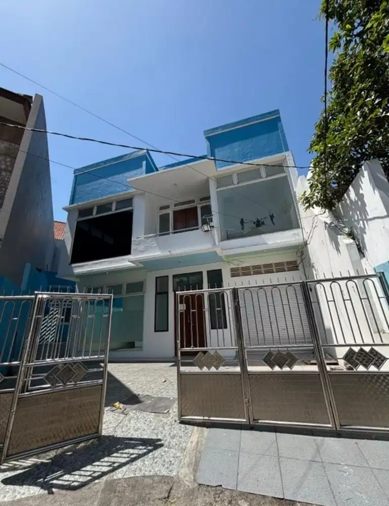 Disewakan Rumah Mulyosari cocok untuk Kantor dan mess karyawan