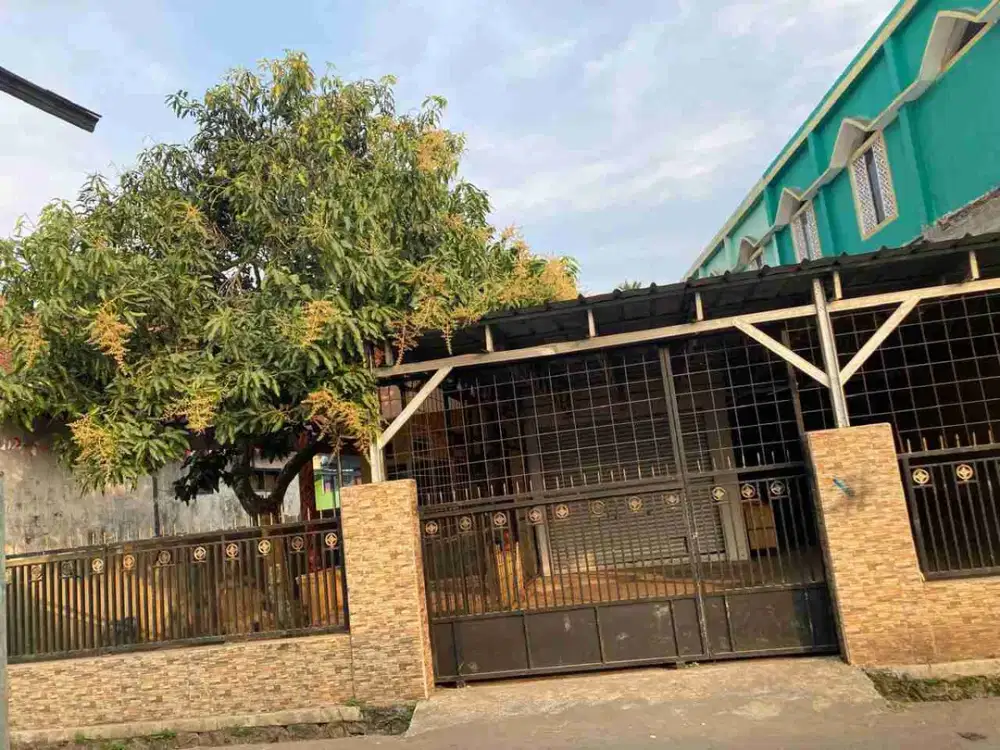 Rumah Toko Grosir di Wanaraja Garut