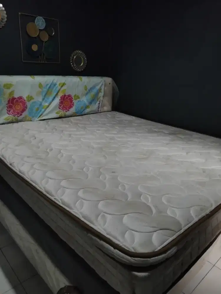 Dijual Dipan dan springbed Airland