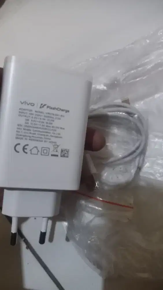 Dijual Changer Ori Vivo V40 Fast Charging 80 Watt New