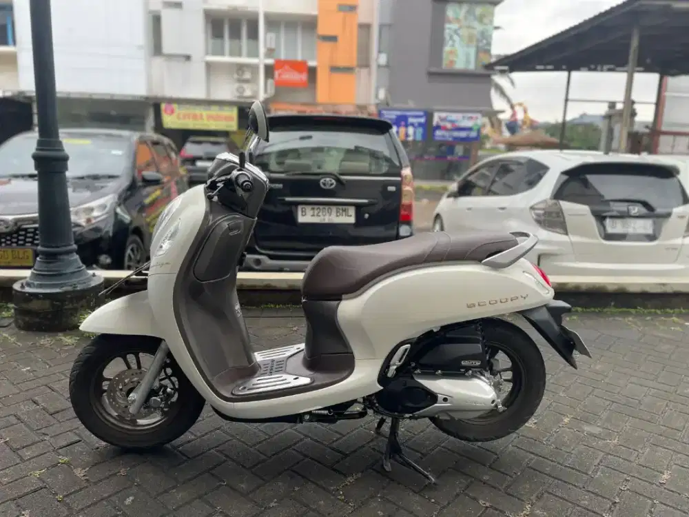 Scoopy Prestoge 2023 Pajak Panjang