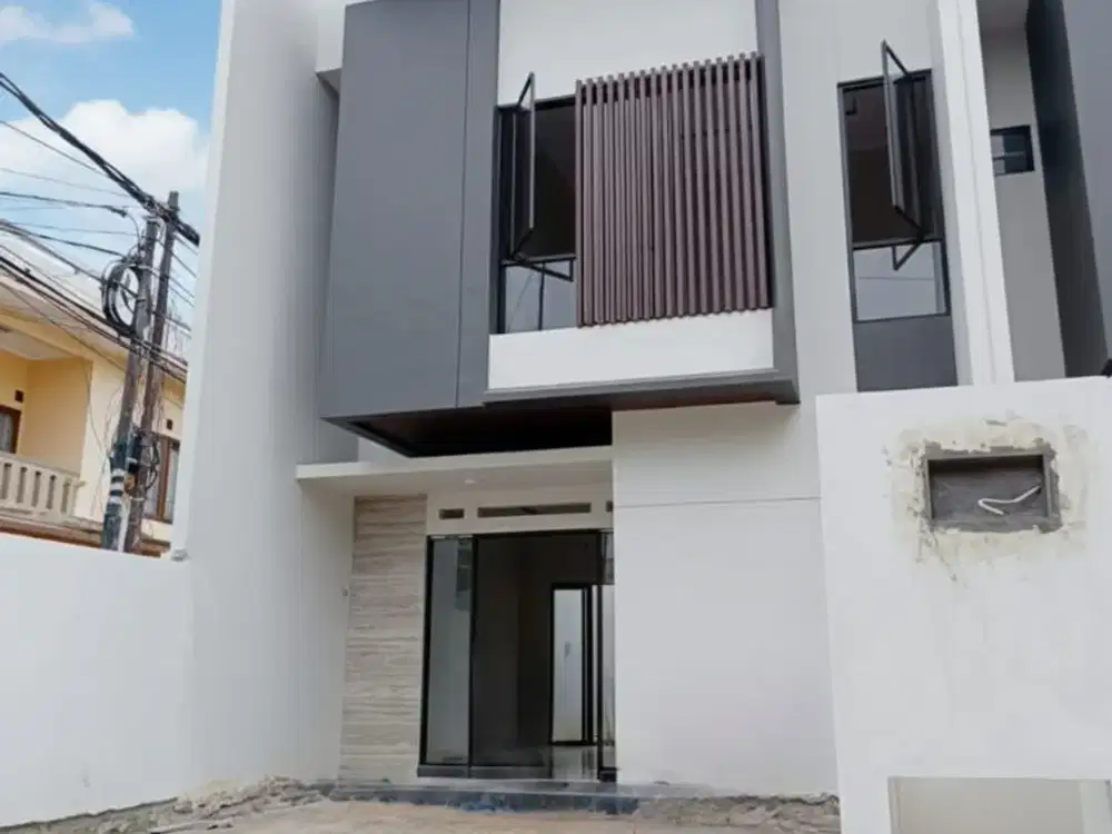 rumah 2 lantai bangunan berkualitas akses lebar dan bebas banjir