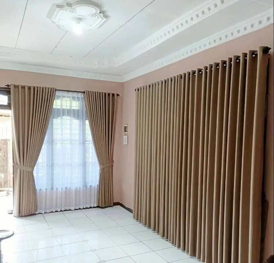 Menjual Gorden & Blind Vertikal/Vertical Roll/Roller Gordyn Hordeng