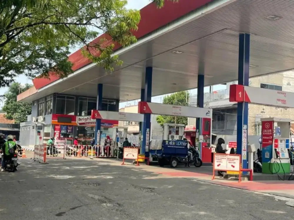Jual POM BENSIN sdg Berjalan di Pusat Kota
