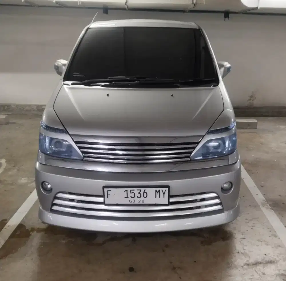 Nissan Serena 2008 Bensin