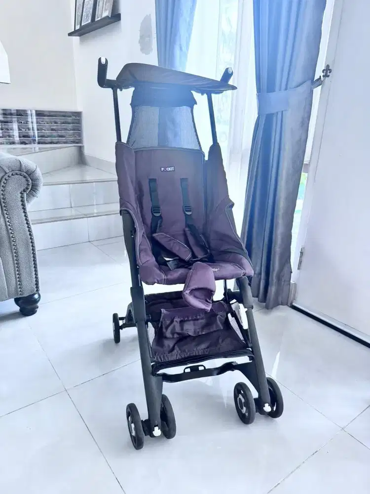 Stroller cocolatte pockit cabin size