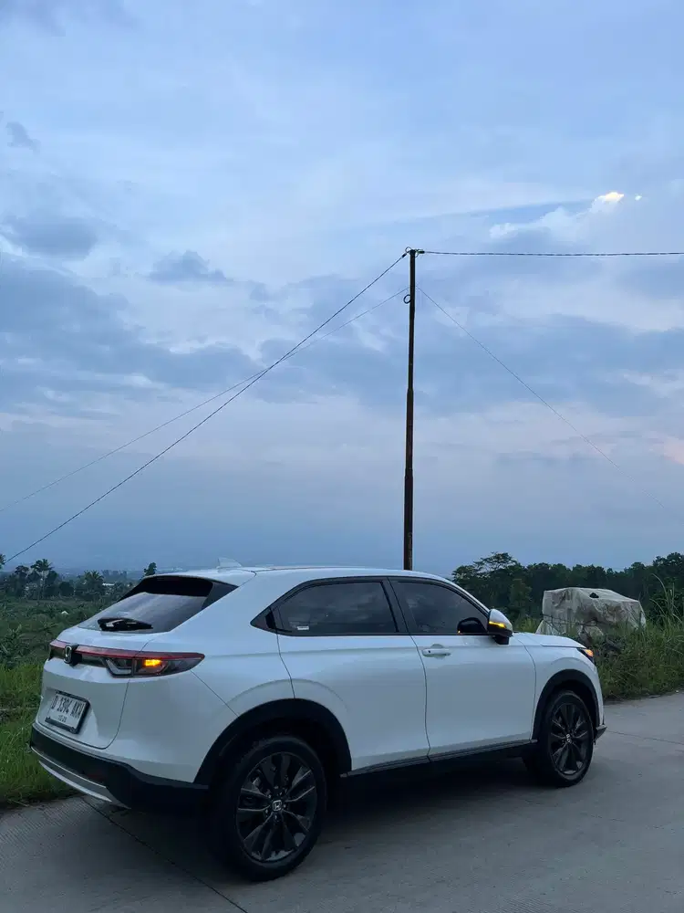 Honda HR-V 2023 Bensin