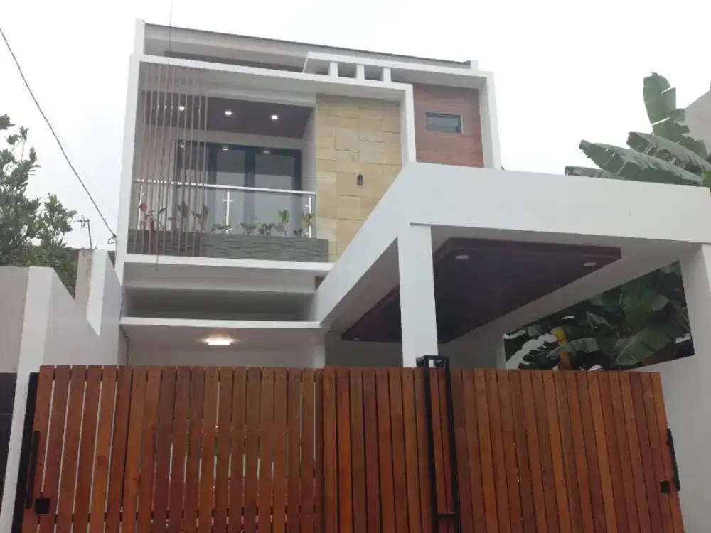 rumah 2 lantai siap huni akses lebar di kavling pondok kelapa