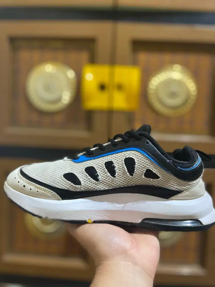 Dijual sepatu Nike Air Max AP Phantom size 40