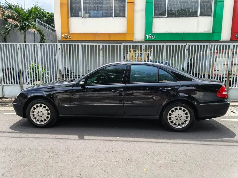 Mercedes-Benz E280 2006 Bensin V6 PJK PNJG 2027