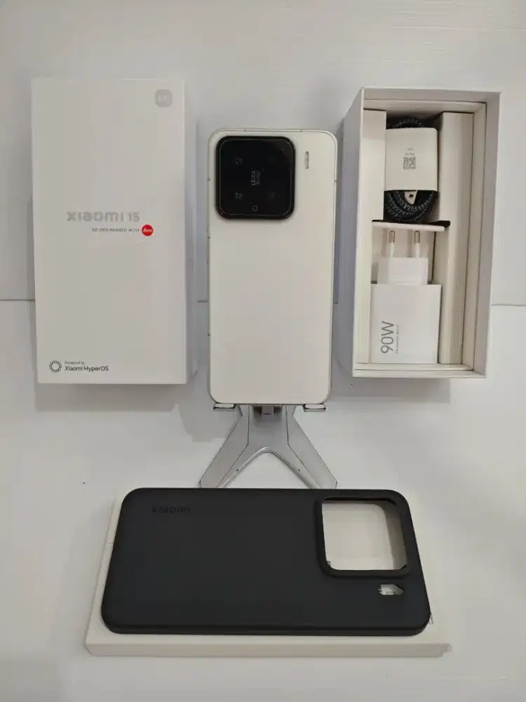 Xiaomi Mi15 5G 12/512 Gb Likenew 100% Garansi On Des 27 ibisa TT/BT