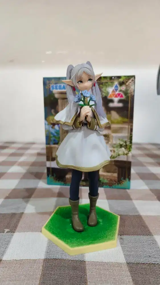 Sega luminasta figure frieren