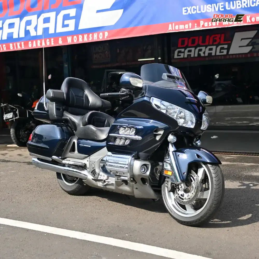 HONDA GOLDWING 1.8 BIRU 2011
‎FULLPAPER LENGKAP LOW KM