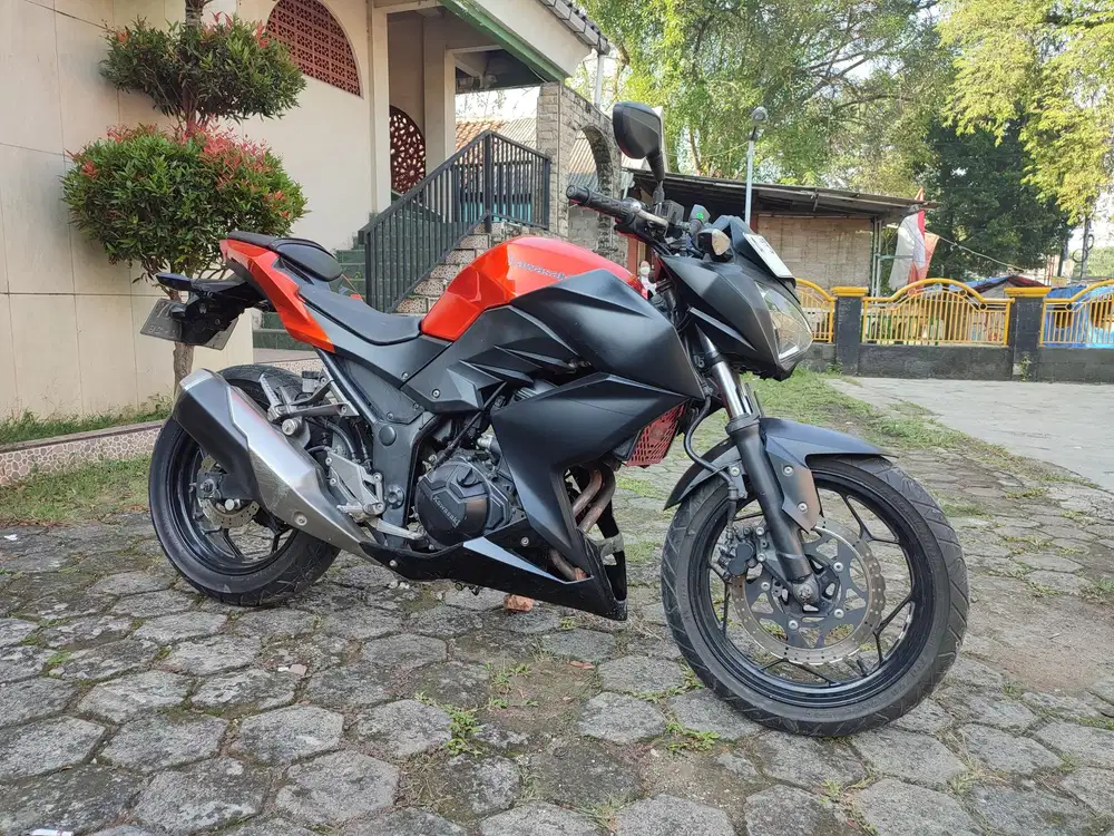 JUAL NINJA Z250 TAHUN 2014
