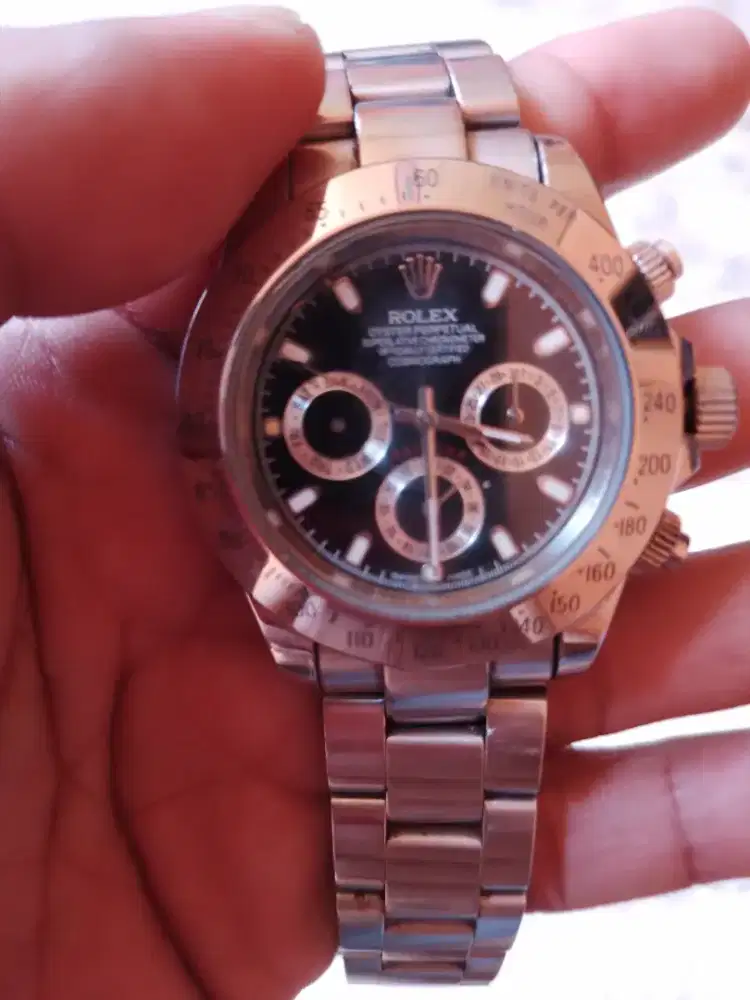 JAM ROLEX OYTERPERPETUAL