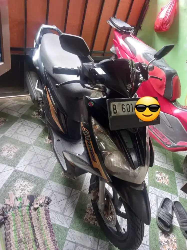 Dijual suzuki skydrive 125cc 2010