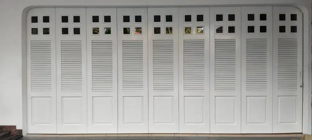 pintu garasi wina