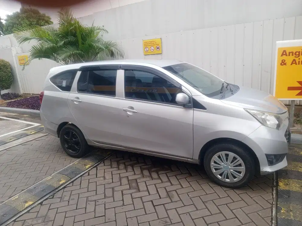 Daihatsu Sigra 2016 Bensin