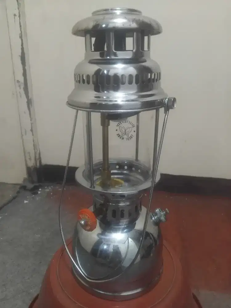 Lampu patromax second