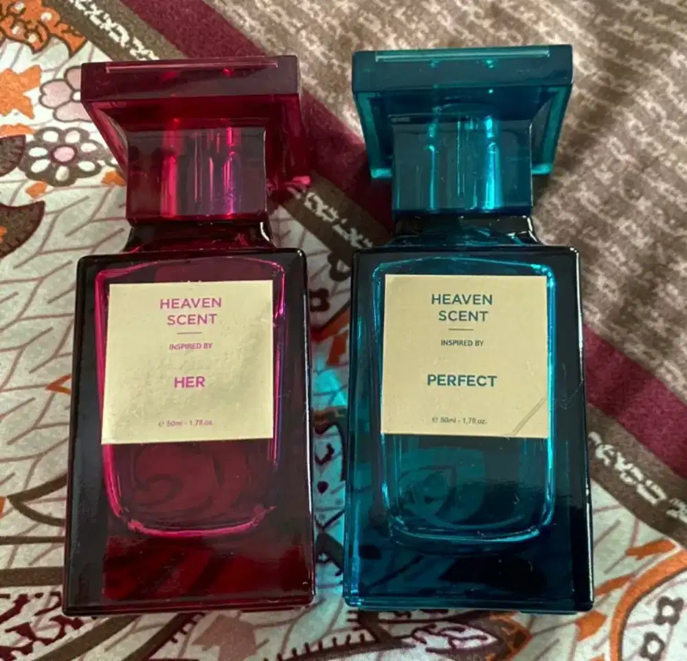 Parfum Wanita (beda jenis dan aroma)