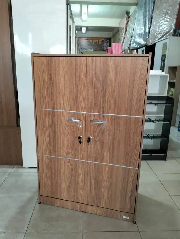 Lemari Baju Pakaian Anak 2 Pintu Minimalis