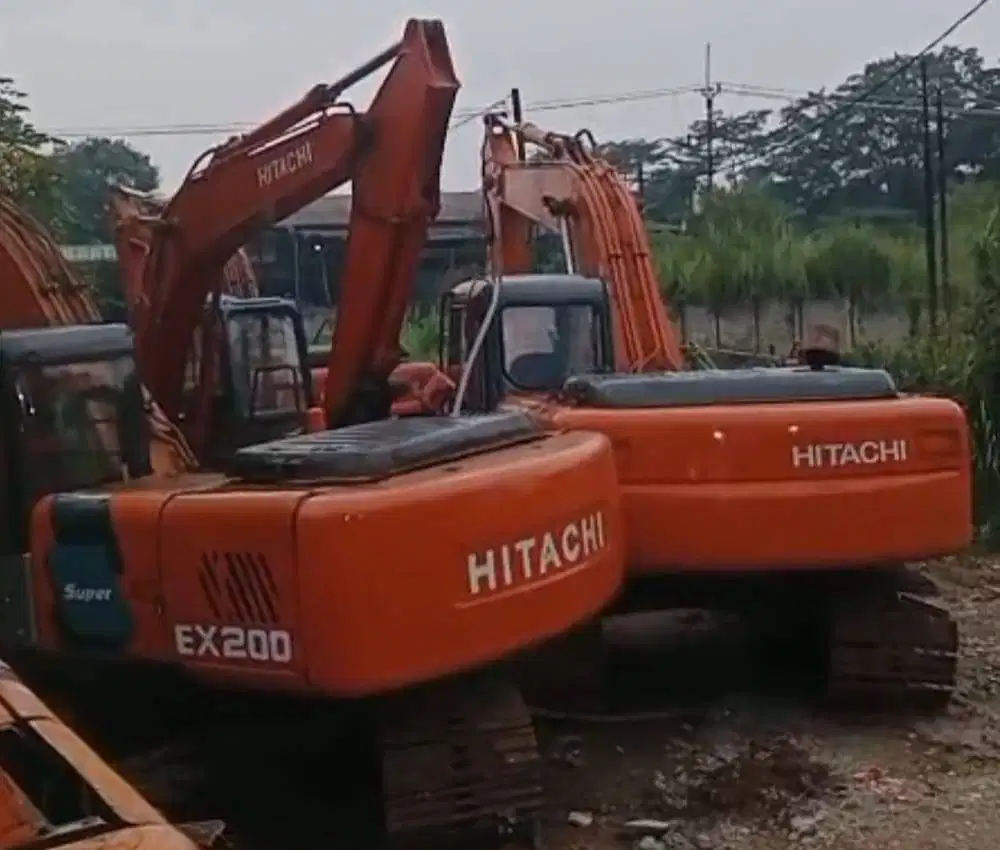Dijual Excavator Hitachi EX200-3 Landy