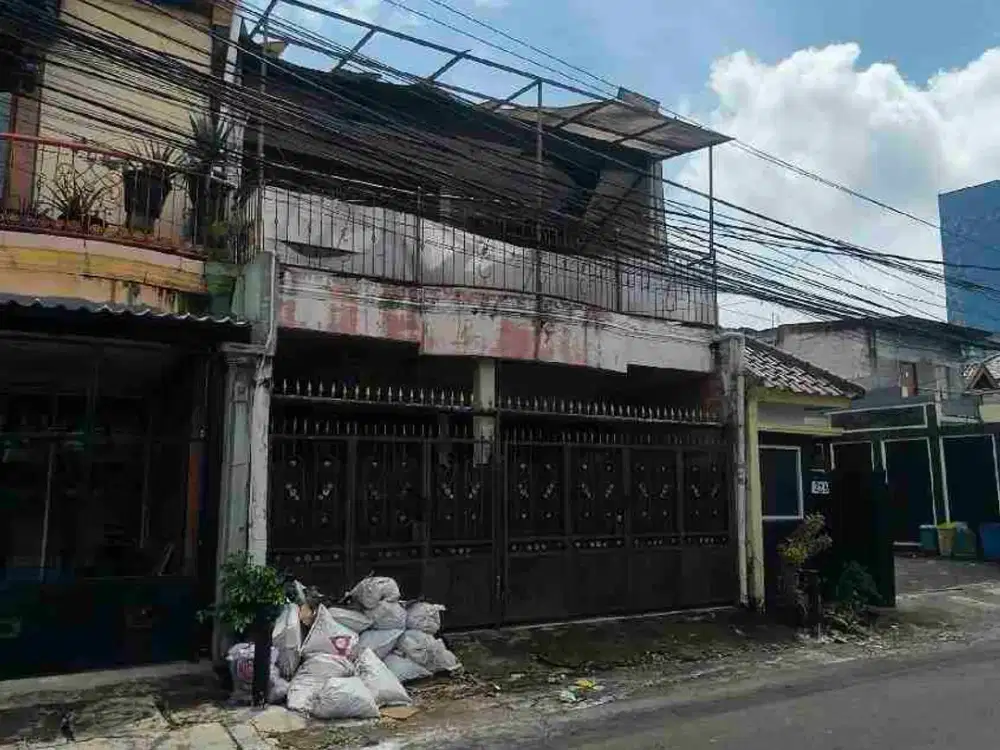 DI JUAL MURAH RUMAH PINGGIR JALAN RAYA TEBET BARAT JAKARTA SELATAN