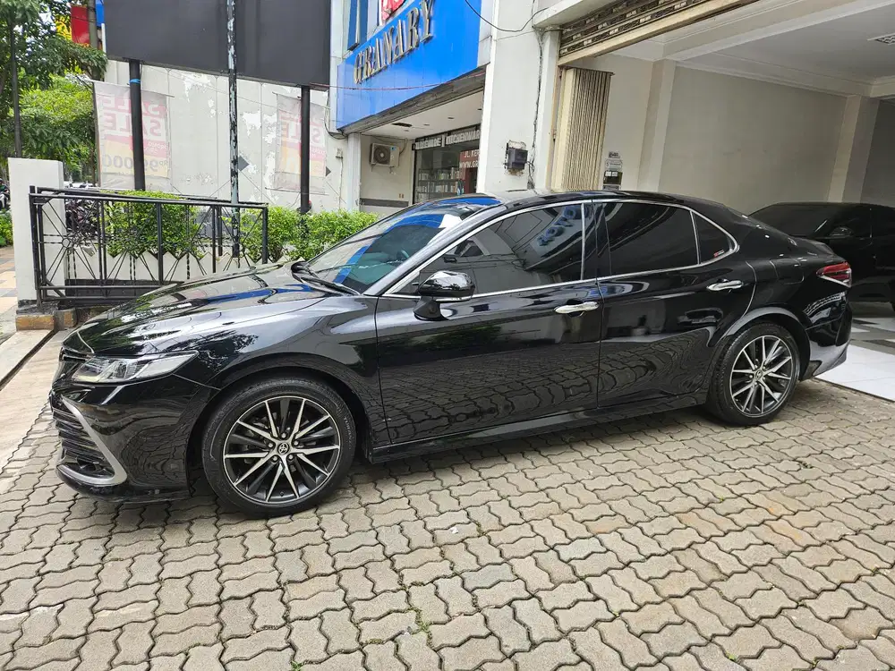 Toyota Camry V 2023 Pemakaian 2024 Siap Pakai Terawat