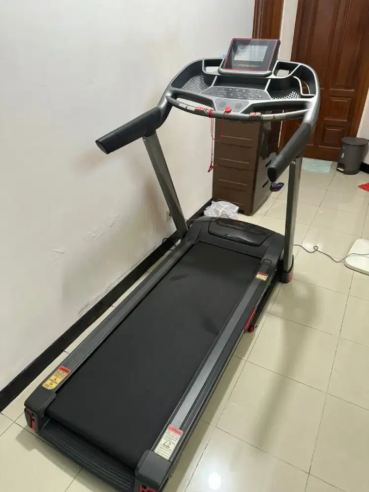 Treatmeal merk   AIBI