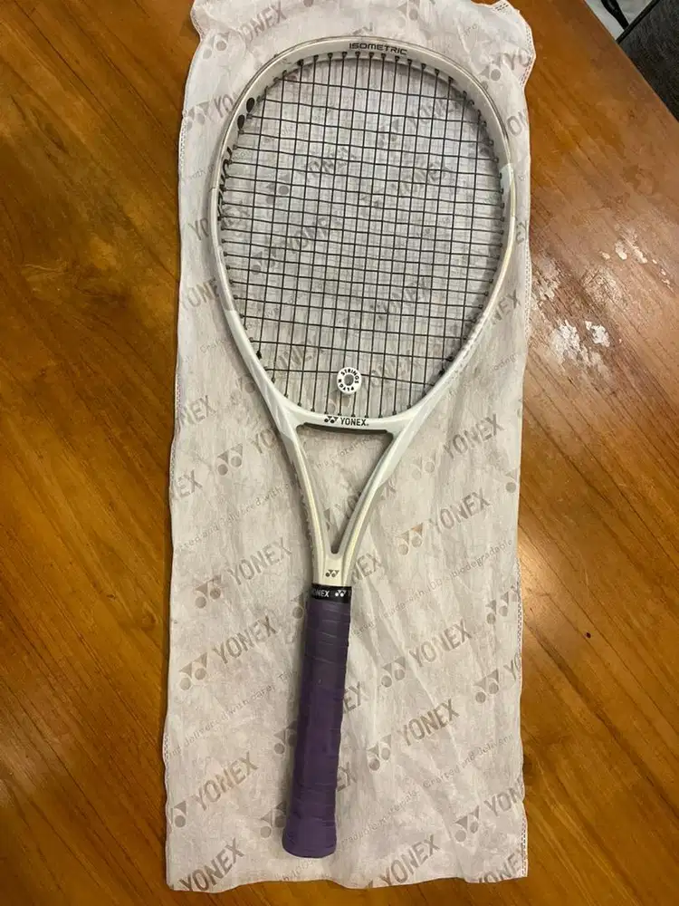 Yonex Vcore Sandbeige Japan 2025 300/100