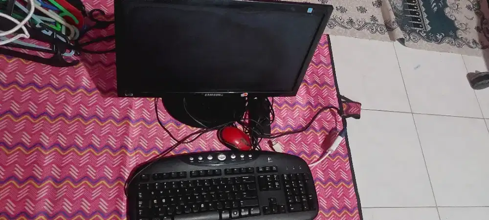 Monitor PC LED WIDE SAMSUNG 19INC