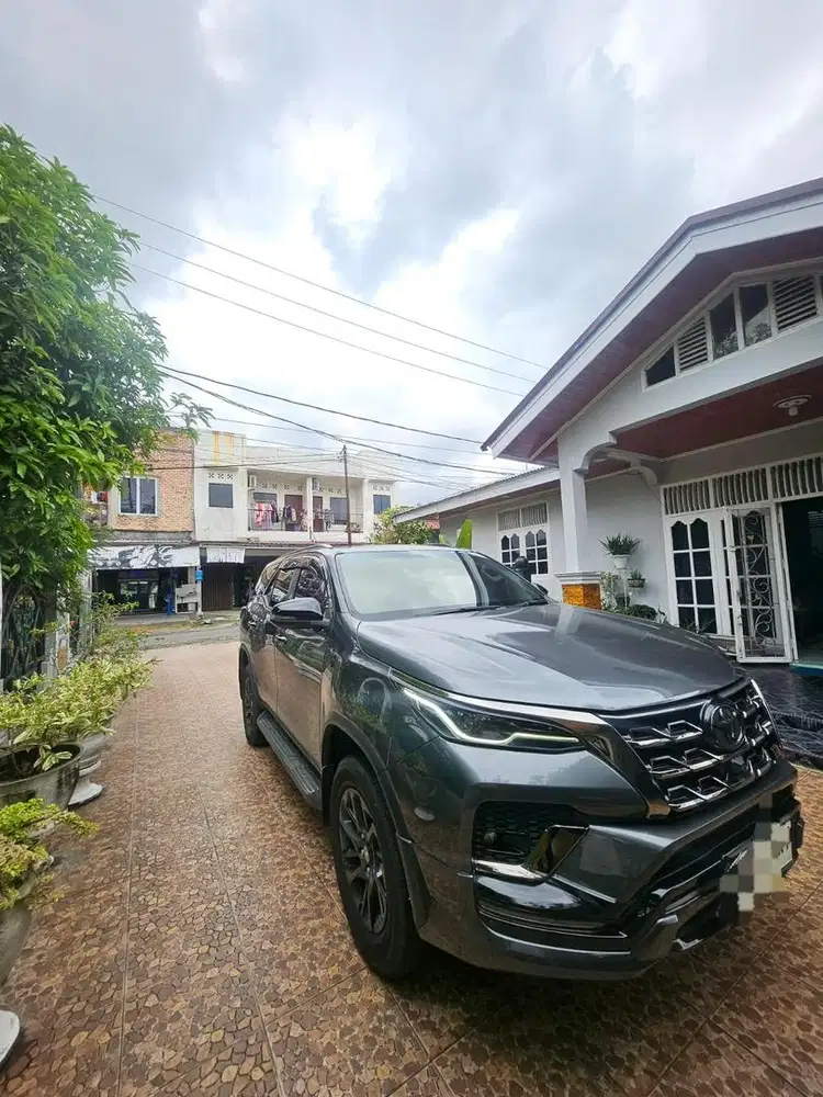 Dijual fortuner GR 2.8 2024