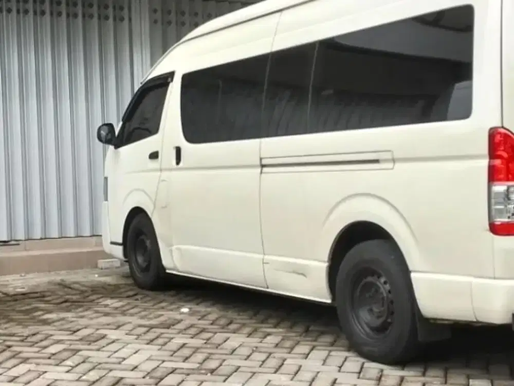 Ruko Raya Wiyung Surabaya barat dekat Citraland