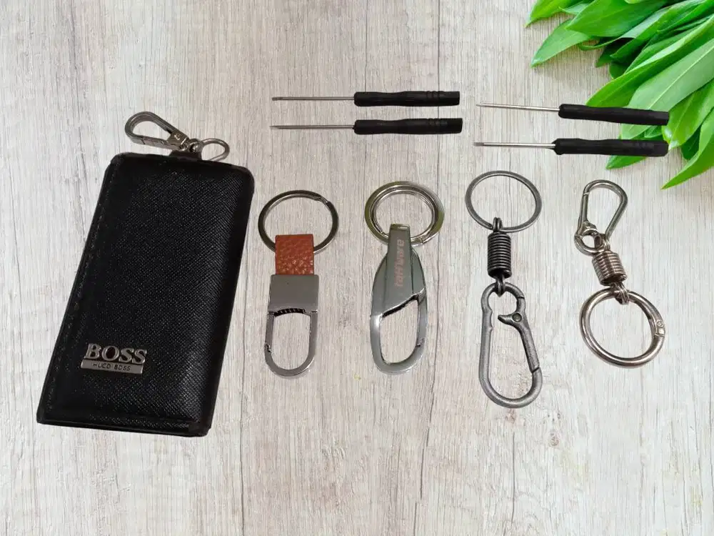 BORONGAN SUPER MURAH 5 Ganci Karabiner + 4 Obeng