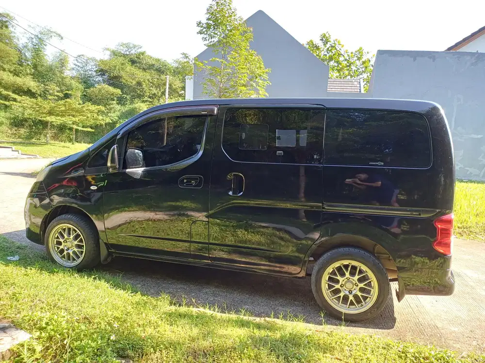 Nissan Evalia 2013 Bensin