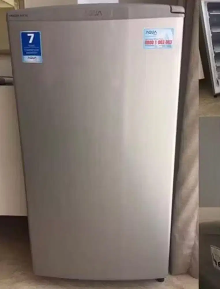 Dijual kulkas aqua