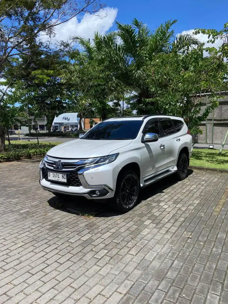 Mitsubishi Pajero  Sport Dakar 2.5 AT Thn 2020