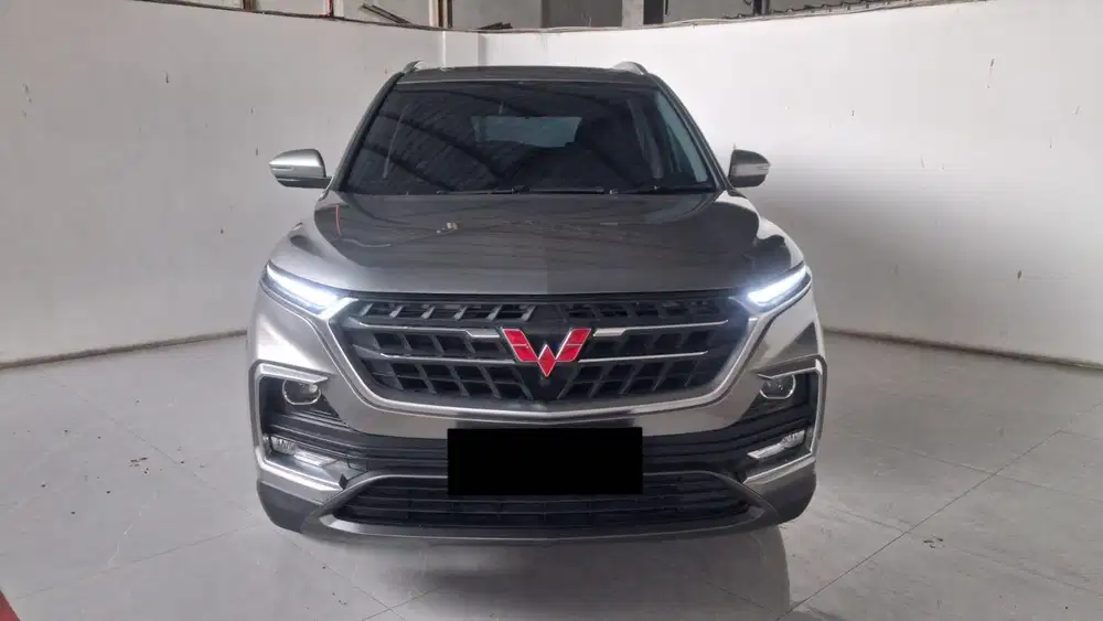 2022 wuling almaz exclusive at 7 seater km 6800