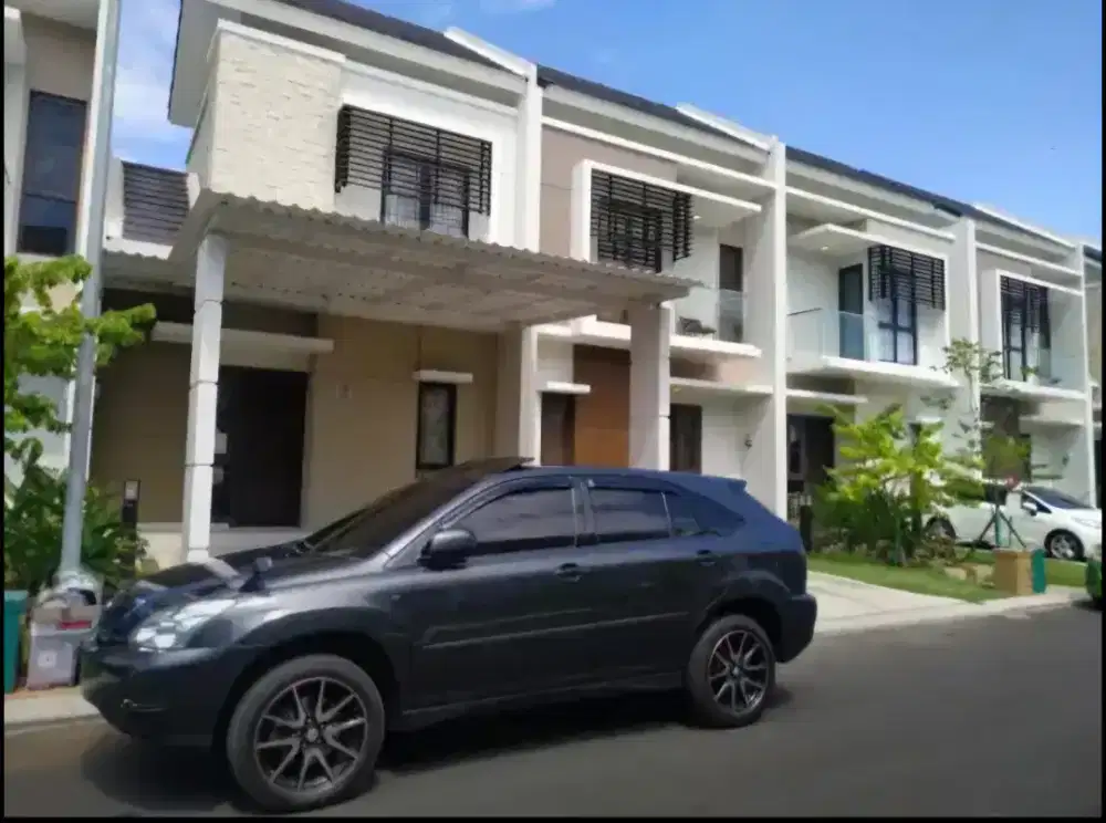 Disewakan Rumah Keluarga Komplek Burgundy Summarecon Bekasi