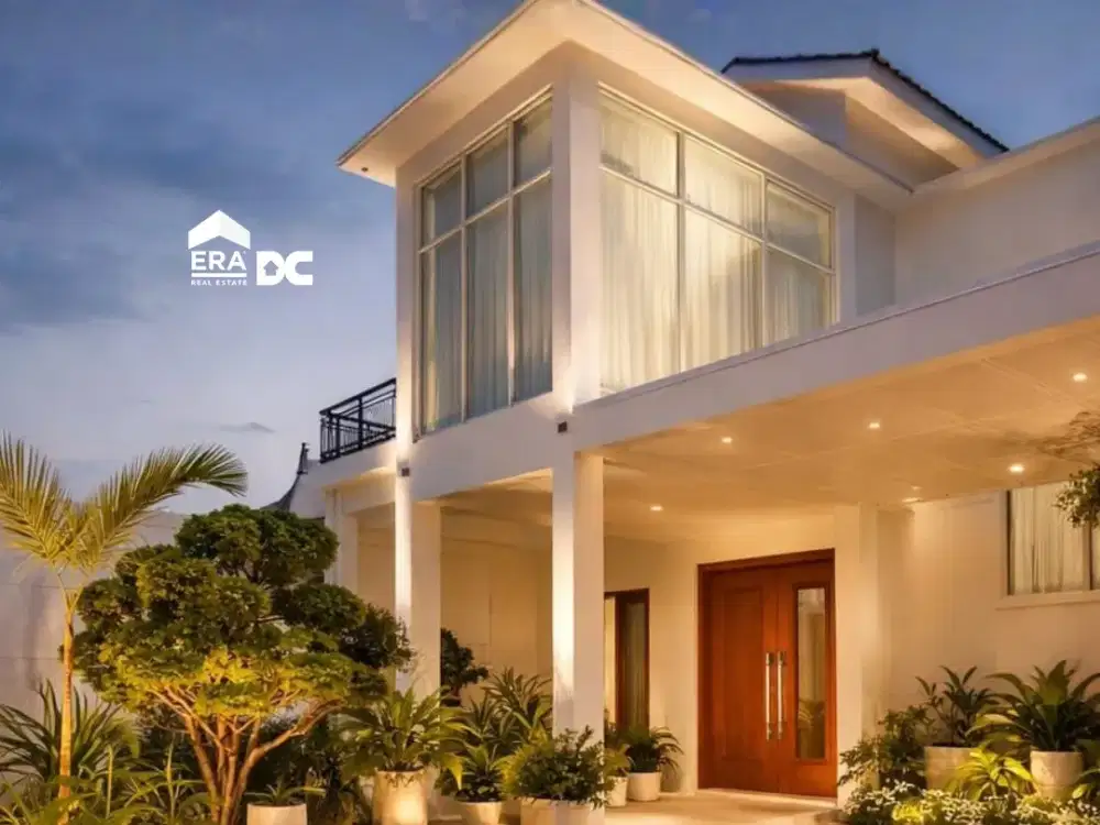 JUAL Rumah Mewah Ada Kolam Renang di Ring 1 Kota Solo Banyuanyar Banjarsari