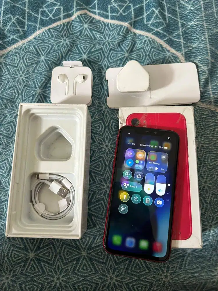 Iphone 11 128 Gb Merah Fullset ex Inter Bh 100% Ios 26