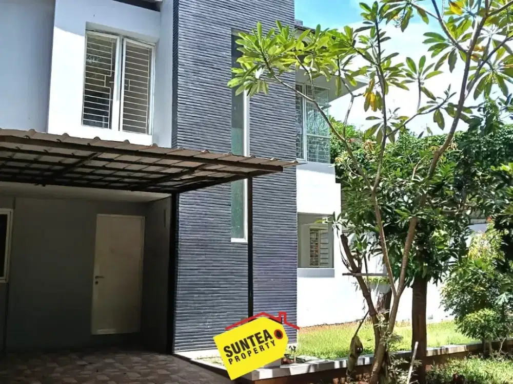 Dijual Rumah ada Kelebihan Tanah Luas di Sektor 9 ( SP 0778 IA)