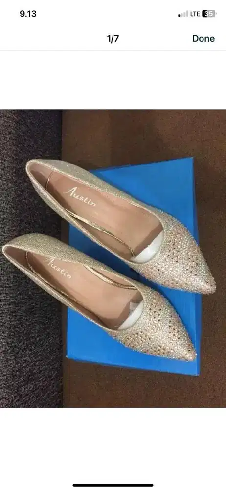 Sepatu heels merk Austin