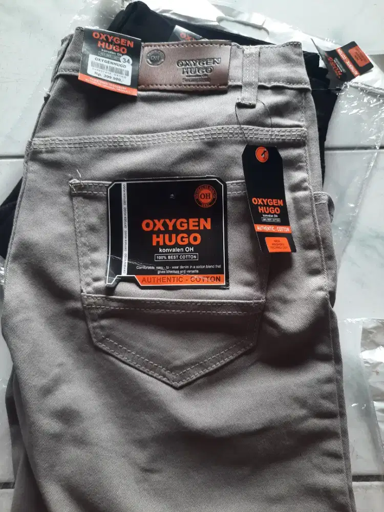 Celana semi jeans pria, cream no.34, 
bb 62-67 muat