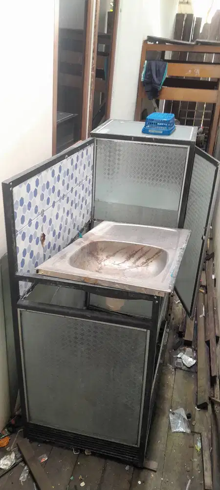 Rak Lemari Cuci Piring