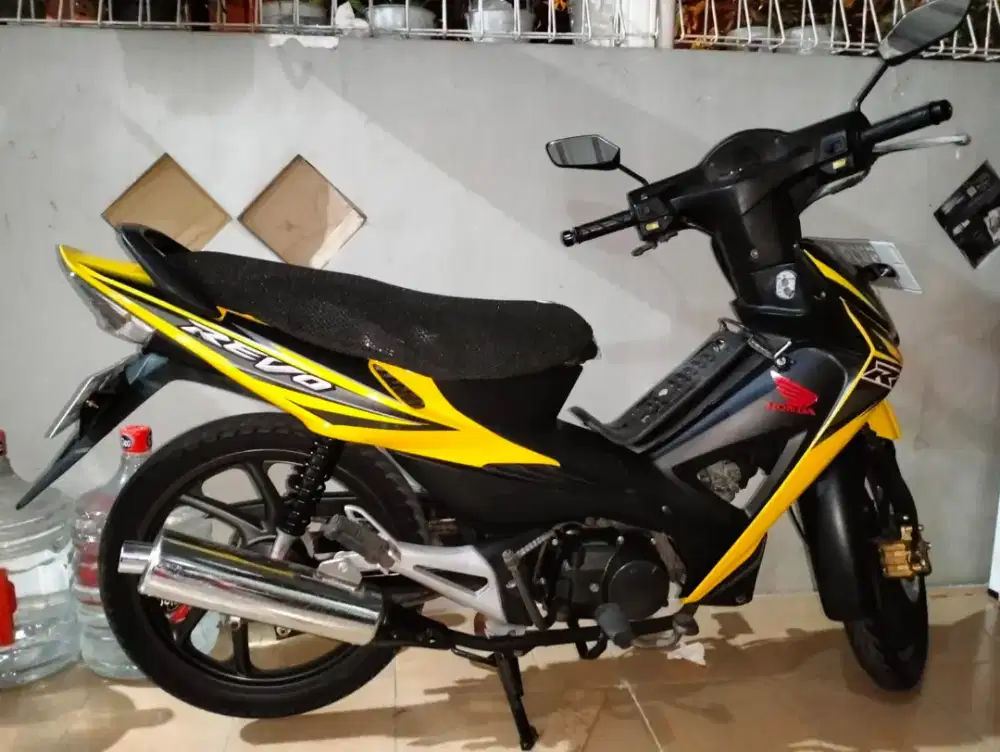 Honda Revo CW 2008 (Yellow) 100cc