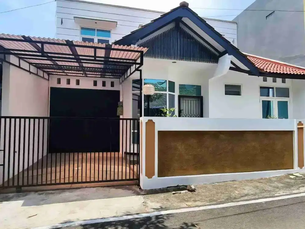 Rumah Bagus Bukit Sari Gombel Tembalang