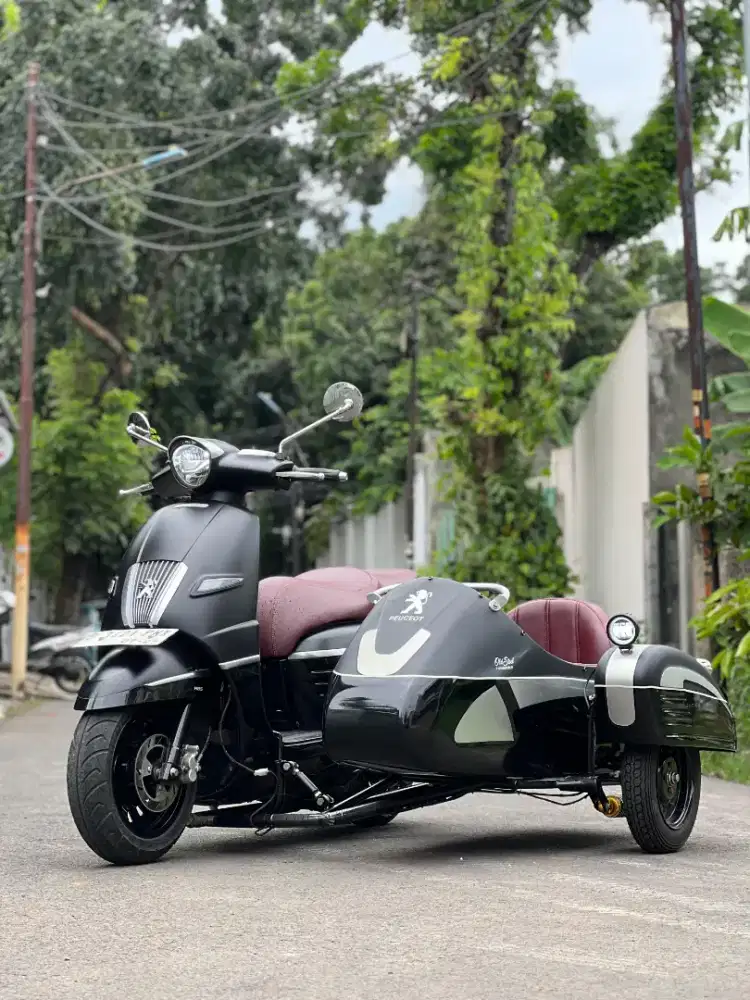 Peugeot Django 2022 with Sespan