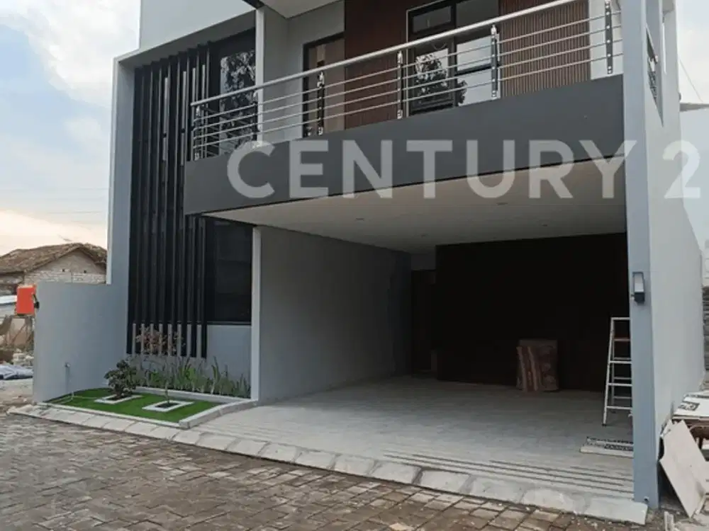 Dijual Rumah Vila, Lokasi Dekat Ringroad  Dan UGM