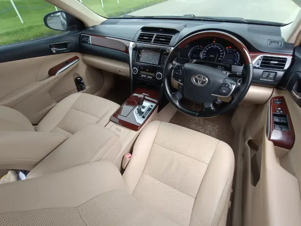 Km.89rb! Camry V 2.4 2013 pmk Nik 2012